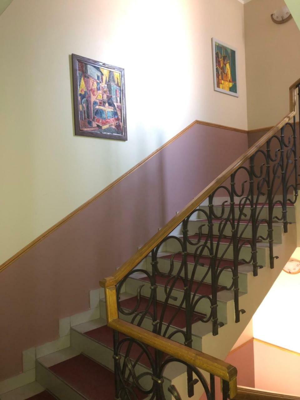 Atlant Hotel Užhorod Esterno foto