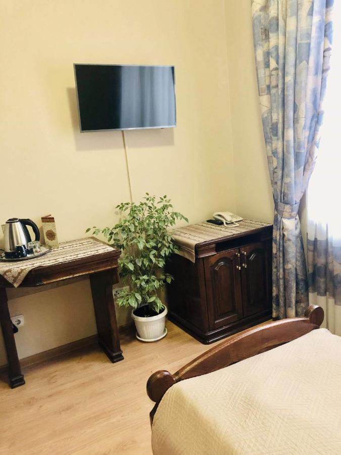 Atlant Hotel Užhorod Esterno foto